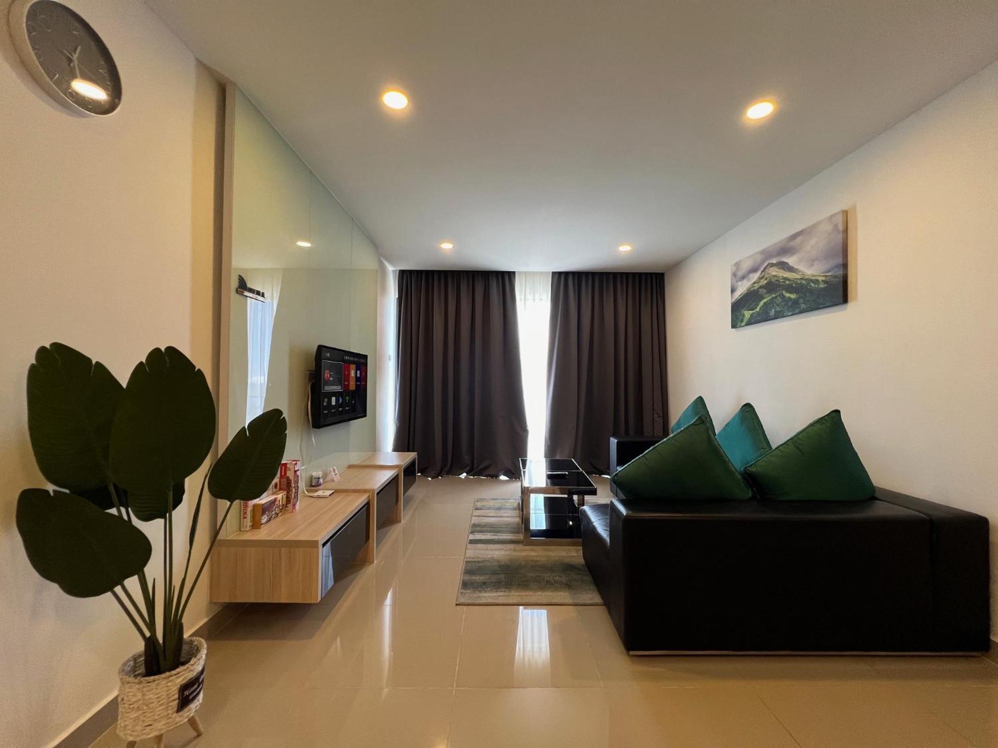 Aparthotel Quince Grand Ion Delemen
